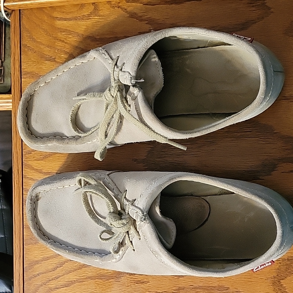 COPY - Clarks wallabees